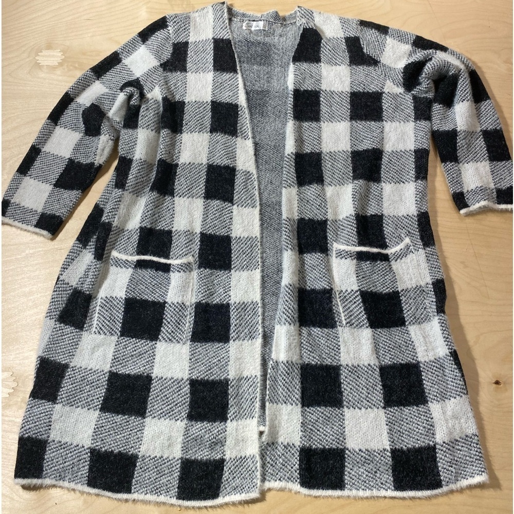 89th + Madison Cardigan 1X (CH)
